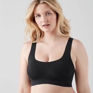 NWT True & Co  True Body Lift Scoop Bra With Soft Form Band in Black